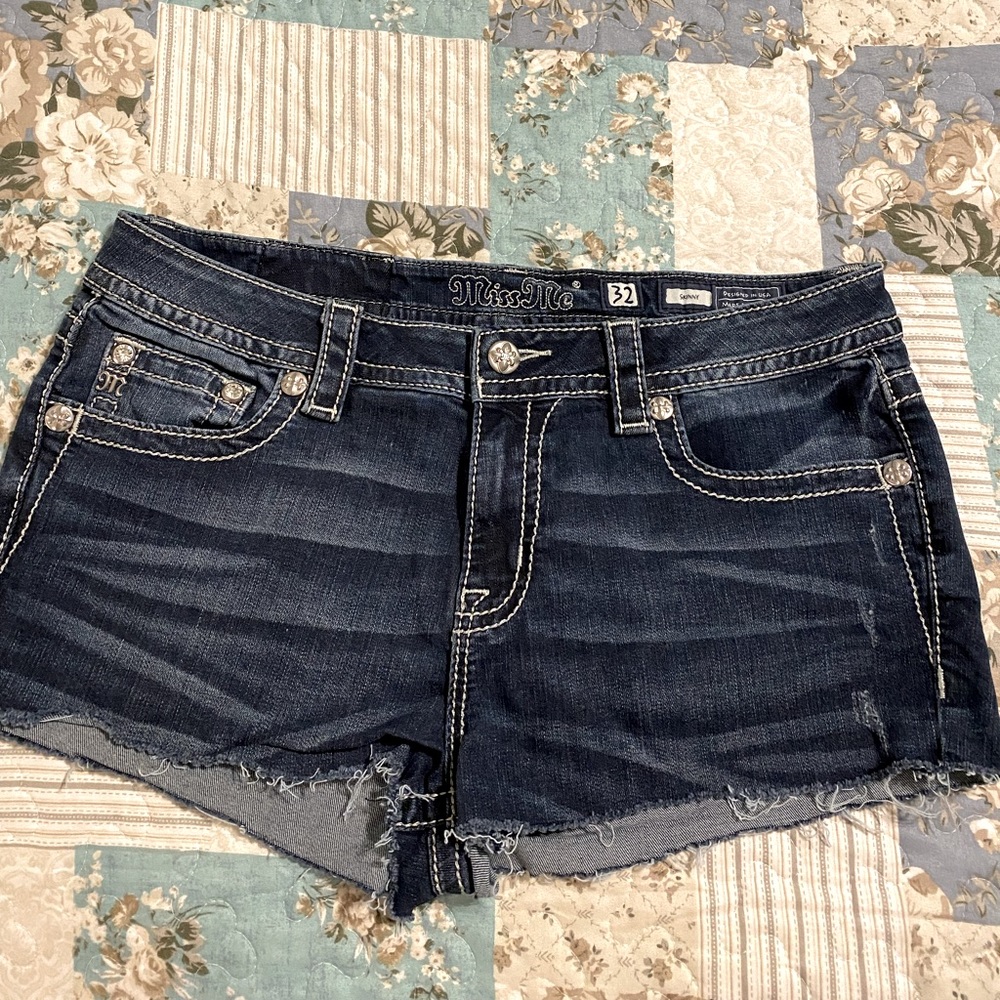 Miss Me shorts. Size 32